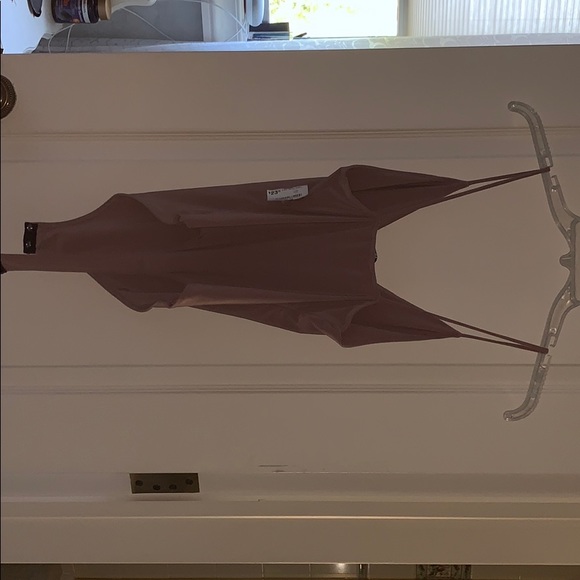 Neutral color bodysuit - Picture 3 of 4